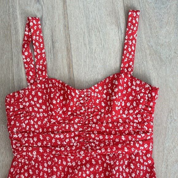 MUUN - Barbara Dress in Red Bouquet - Picture 5 of 6